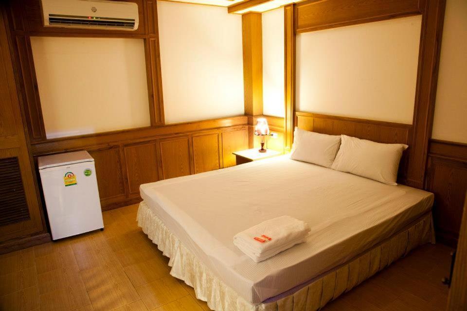 Zaza Hotel Samut Prakan Zewnętrze zdjęcie